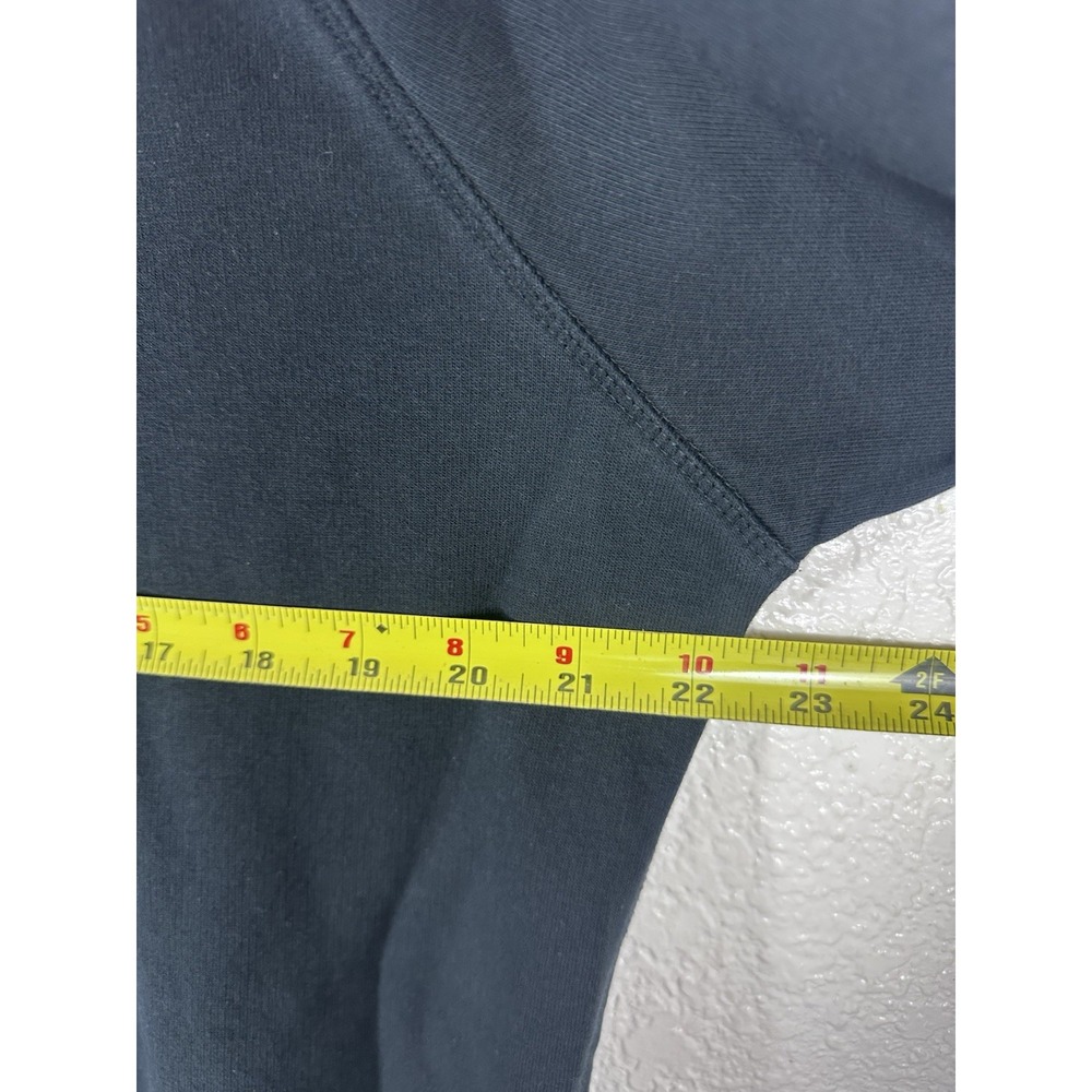 Gymshark Men's Medium Black Crewneck Sweatshirt Embroidered Logo Pullover - Picture 9 of 10